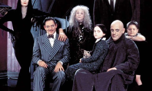 A Virsliparti rendezőj&eacute;től j&ouml;n az &uacute;j Addams Family film!