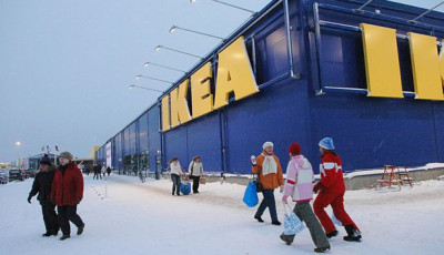 Biztos k&eacute;nyelmes volt &ndash; 31 embernek az IKEA-ban kellett &eacute;jszak&aacute;znia egy h&oacute;vihar miatt
