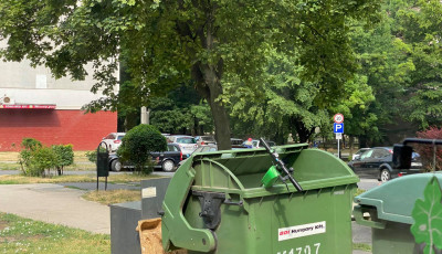 Összeszedtük a legabszurdabb helyeken heverő Lime rollereket