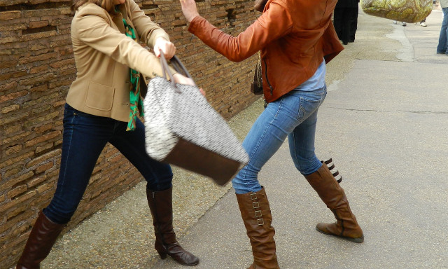 T&aacute;sk&aacute;j&aacute;val adott nyomat&eacute;kot szavainak Gy&ouml;ngyi - ellenfele s&uacute;lyos orrcsontt&ouml;r&eacute;st szenvedett