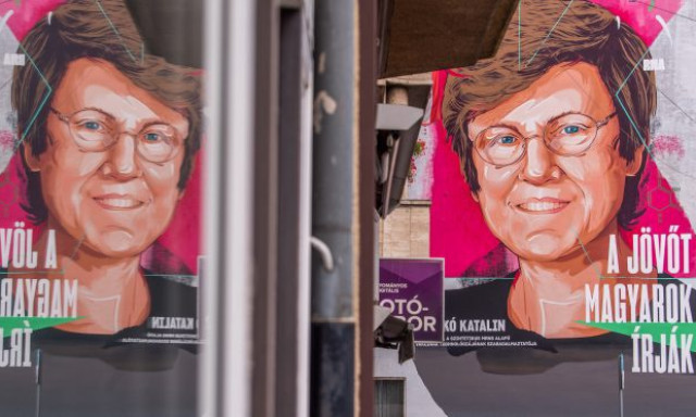 A bestia m&eacute;rge - &Ouml;sszefirk&aacute;lt&aacute;k a Karik&oacute; Katalin falfestm&eacute;nyt