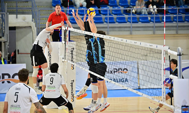 Kaposv&aacute;r az első előd&ouml;ntős a f&eacute;rfi r&ouml;plabda Magyar Kup&aacute;ban