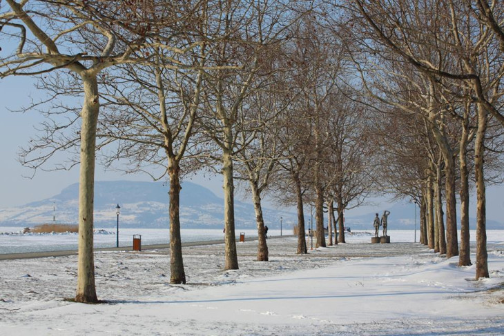 Nincs szebb most a Balatonnál! - Nagy jeges part fotó válogatás