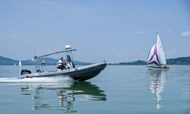 Dr&aacute;g&aacute;n megfizethet moh&oacute;s&aacute;g&aacute;&eacute;rt a telhetetlen balatonlellei horg&aacute;sz