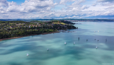 Elavult csőrendszerek miatt hetekig folyt a szennyv&iacute;z a Balatonba