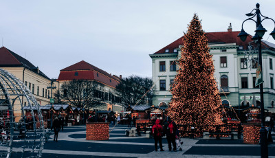 Nem tudunk betelni a kaposv&aacute;ri adventi v&aacute;s&aacute;rral - GAL&Eacute;RIA