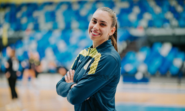 Szerb sz&eacute;lső &uuml;tővel erős&iacute;t a KHG KNRC