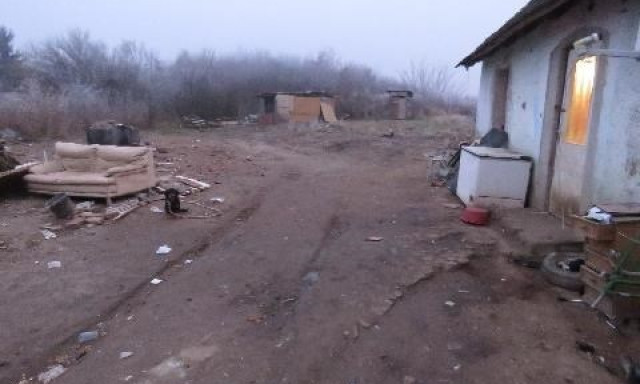 Fiatalkor&uacute; l&aacute;nyokat fogadtak be int&eacute;zetekből, majd prostit&uacute;ci&oacute;ra k&eacute;nyszer&iacute;tett&eacute;k őket