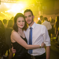 Eszméletlen tömeg ropta a Deltára az egyetemi gólyabálon! - GALÉRIA