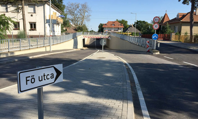 Fojtogat&aacute;sba torkollt egy k&ouml;zleked&eacute;si vita Si&oacute;fokon