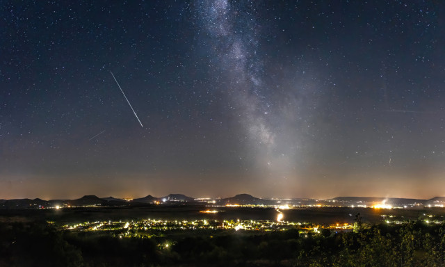J&ouml;vő h&eacute;ten tetőzik az &eacute;v legszebb meteorz&aacute;pora, a Perseid&aacute;k