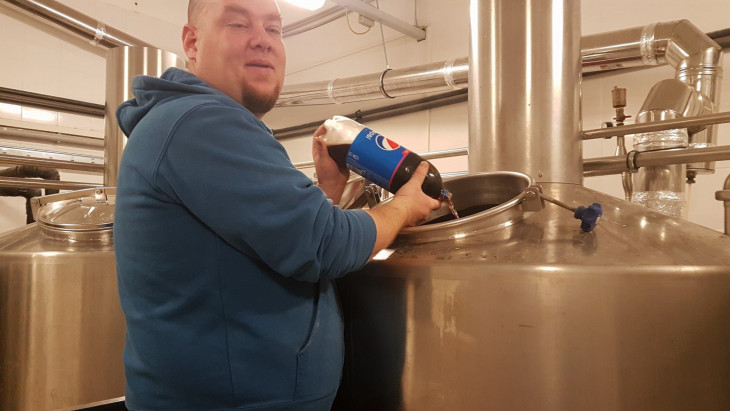 Még cola is került bele