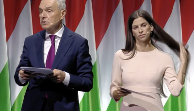 Szita K&aacute;roly volt a Fidesz kongresszus&aacute;nak h&aacute;zigazd&aacute;ja