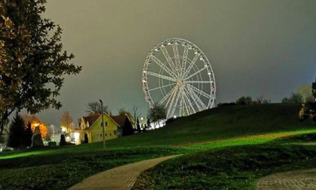 Az eredeti tervek szerint k&eacute;t hete műk&ouml;dne m&aacute;r a kaposv&aacute;ri &oacute;ri&aacute;sker&eacute;k