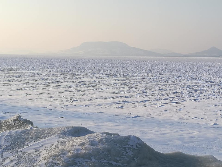 Nincs szebb most a Balatonnál! - Nagy jeges part fotó válogatás