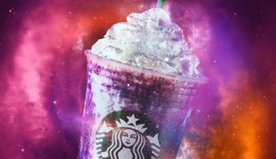 A Starbucks &uacute;j Galaxy Frappuccino-ja kilő az űrbe!