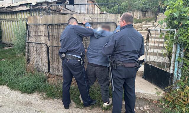 Vide&oacute;n a cseri razzia - a h&aacute;rom bet&ouml;rő m&aacute;r hetek &oacute;ta fosztogatta a k&ouml;rny&eacute;ket