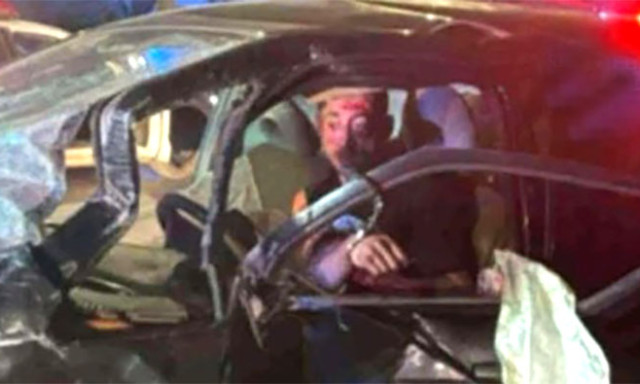 V&aacute;dat emeltek a fon&oacute;i &quot;f&oacute;li&aacute;s&quot; &aacute;mokfut&oacute; ellen, aki k&eacute;t embert vert agyon m&aacute;rciusban