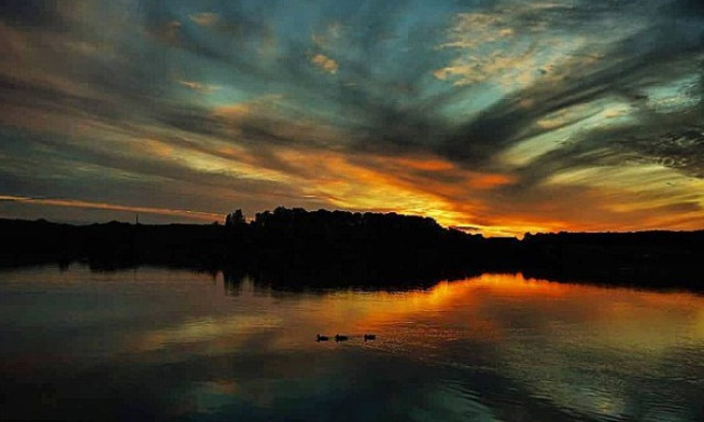 Van&iacute;lia &eacute;gbolt Kaposv&aacute;r felett - Insta v&aacute;logat&aacute;s