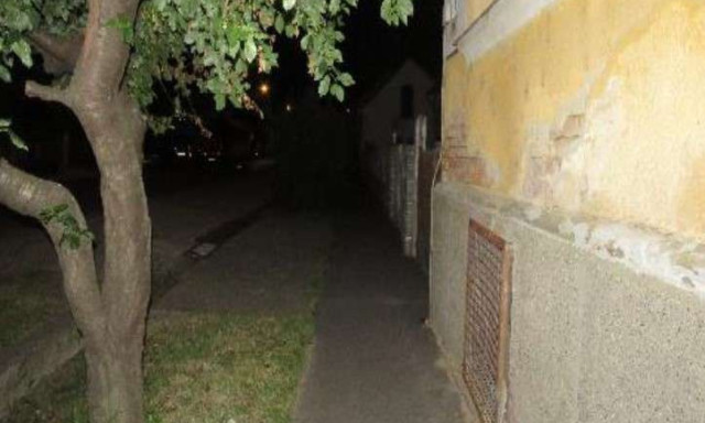 Kiskor&uacute; bar&aacute;tnőj&eacute;t futtatta a k&aacute;b&iacute;t&oacute;szerf&uuml;ggő f&eacute;rfi