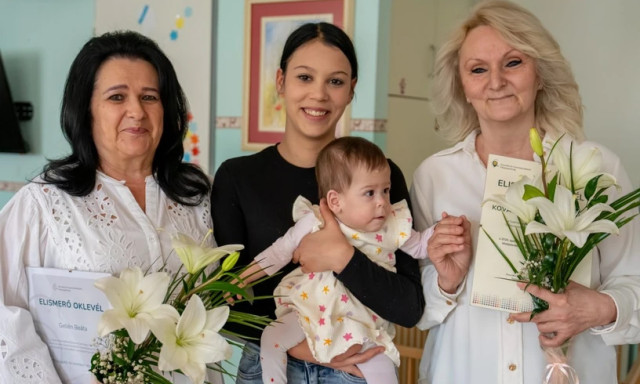 Dr&aacute;mai pillanatok a marcali gyermekotthonban: egy 10 h&oacute;napos baba &eacute;let&eacute;t mentette meg a gyermekfel&uuml;gyelő