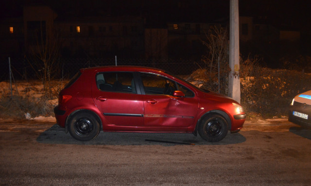 FELH&Iacute;V&Aacute;S! Nekidurrantott a Peugeot-nak, majd se sz&oacute;, se besz&eacute;d t&aacute;vozott - KERESIK
