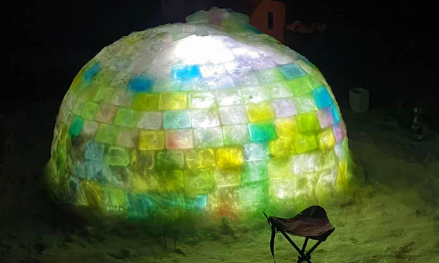 Kaposv&aacute;ron &eacute;p&uuml;lt meg a t&eacute;l legsz&iacute;nesebb igluja: 450 j&eacute;gt&eacute;gla, 5 nap &eacute;s egy hatalmas adag szeretet