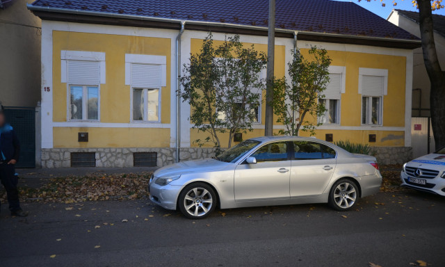 Megh&uacute;zta, majd elhajtott - Ha l&aacute;ttad ezt a kaposv&aacute;ri balesetet, &eacute;rtes&iacute;tsd a rendőrs&eacute;get!