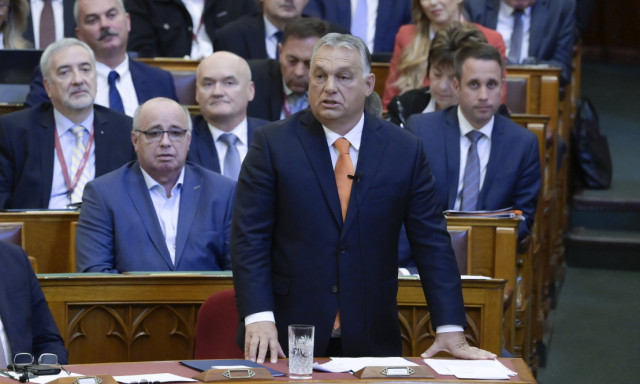 Orb&aacute;n Viktor visszaadja a parlamenti mand&aacute;tum&aacute;t