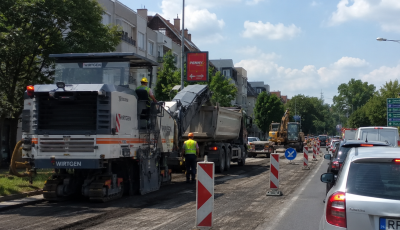 Ny&aacute;r Kaposv&aacute;ron = &Uacute;tfel&uacute;j&iacute;t&aacute;si d&ouml;mping a belv&aacute;rosban
