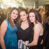 Eszméletlen tömeg ropta a Deltára az egyetemi gólyabálon! - GALÉRIA