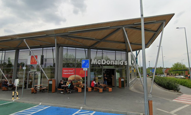 Ajaj - Nem lesz McDonald&rsquo;s szenteste napj&aacute;n