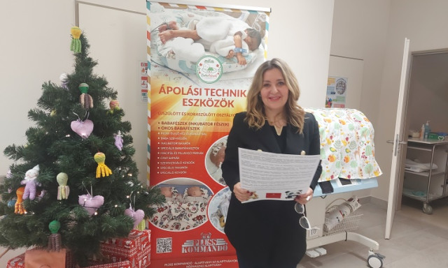 Adom&aacute;nyokat kapott a Pl&uuml;ss kommand&oacute;t&oacute;l a k&oacute;rh&aacute;z