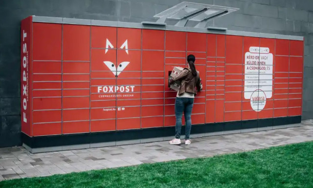 Foxpost lesz a Packet&aacute;b&oacute;l