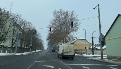 Egy nappal a g&aacute;zol&aacute;st k&ouml;vetően m&aacute;r műk&ouml;dtek a jelzől&aacute;mp&aacute;k a Hunyadi kereszteződ&eacute;s&eacute;ben