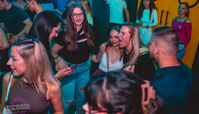 Tavaszz&aacute;r&aacute;s full hangulattal &ndash; ilyen volt a DZSEM SzezonR&aacute;z&oacute;! - GAL&Eacute;RIA