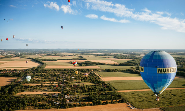 Ballonra fel! R&ouml;ppent&uuml;nk egyet az egyik hől&eacute;gballon versenyzővel! - GAL&Eacute;RIA