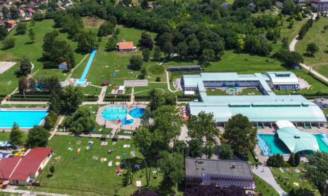 Minden kor&aacute;bbi rekordot megd&ouml;nt&ouml;tt az igali gy&oacute;gyf&uuml;rdő