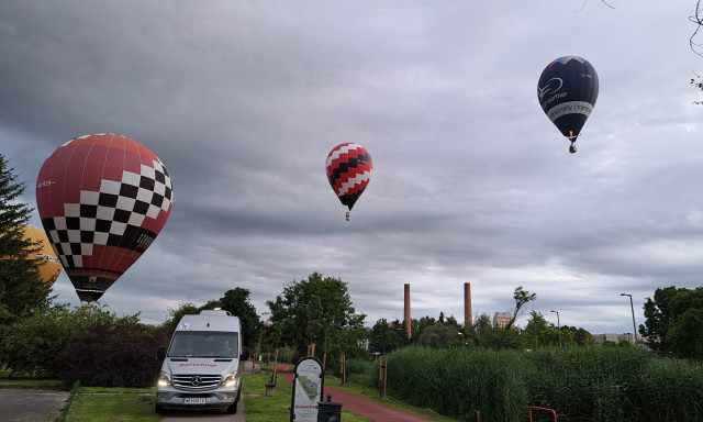 Elmarad az esti hől&eacute;gballon verseny