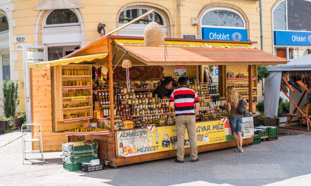 Huszadszor csalogatja a m&eacute;z szerelmeseit Kaposv&aacute;rra a M&eacute;zfesztiv&aacute;l