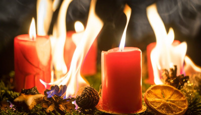 Itt vannak a tűzolt&oacute;k tűzv&eacute;delmi tan&aacute;csai advent idej&eacute;re