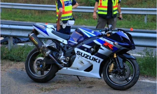 Hal&aacute;los motorbaleset B&aacute;lv&aacute;nyosn&aacute;l