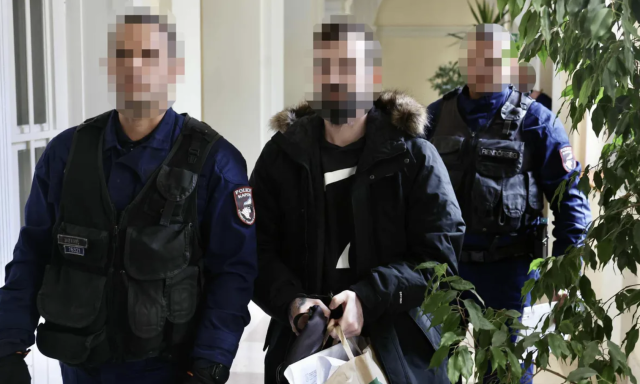 &Eacute;letfogytiglant k&eacute;rtek a katon&aacute;ra, aki brut&aacute;lis k&ouml;r&uuml;lm&eacute;nyek k&ouml;z&ouml;tt v&eacute;gzett a bar&aacute;tnőj&eacute;vel Kaposv&aacute;ron
