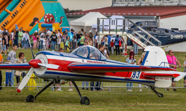 Besenyei P&eacute;terrel &eacute;s l&eacute;legzetel&aacute;ll&iacute;t&oacute; bemutat&oacute;kkal ism&eacute;t lesz Rep&uuml;lős Maj&aacute;lis Kadark&uacute;ton