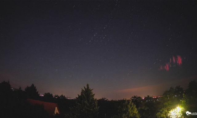 V&ouml;r&ouml;s lid&eacute;rcek tűntek fel Balatonszemes felett