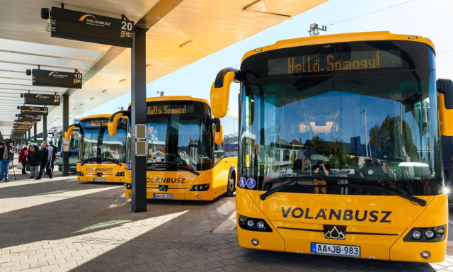 Al&aacute;&iacute;rt&aacute;k a szerződ&eacute;st: 869 &uacute;j busz &eacute;rkezik a Vol&aacute;n-flott&aacute;ba