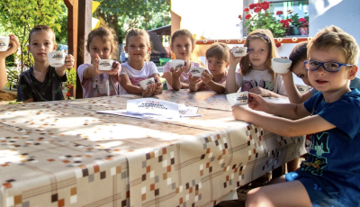 Egyedi cs&eacute;sz&eacute;t kapnak az iskol&aacute;ba k&eacute;sz&uuml;lő ovisok Kaposv&aacute;ron