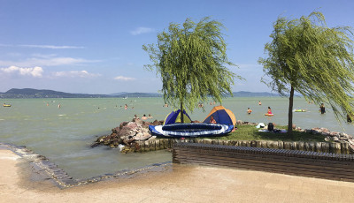 Meghalt egy f&eacute;rfi a fony&oacute;di strandon