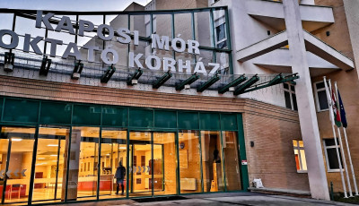 L&aacute;togat&aacute;si tilalmat vezettek be Kaposv&aacute;ron a k&oacute;rh&aacute;zban