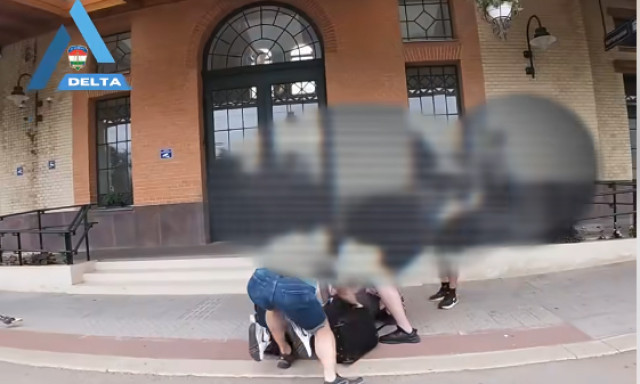Kaposv&aacute;ron borult a krist&aacute;ly h&aacute;l&oacute;zat - Vide&oacute; a d&iacute;lerek elfog&aacute;s&aacute;r&oacute;l
